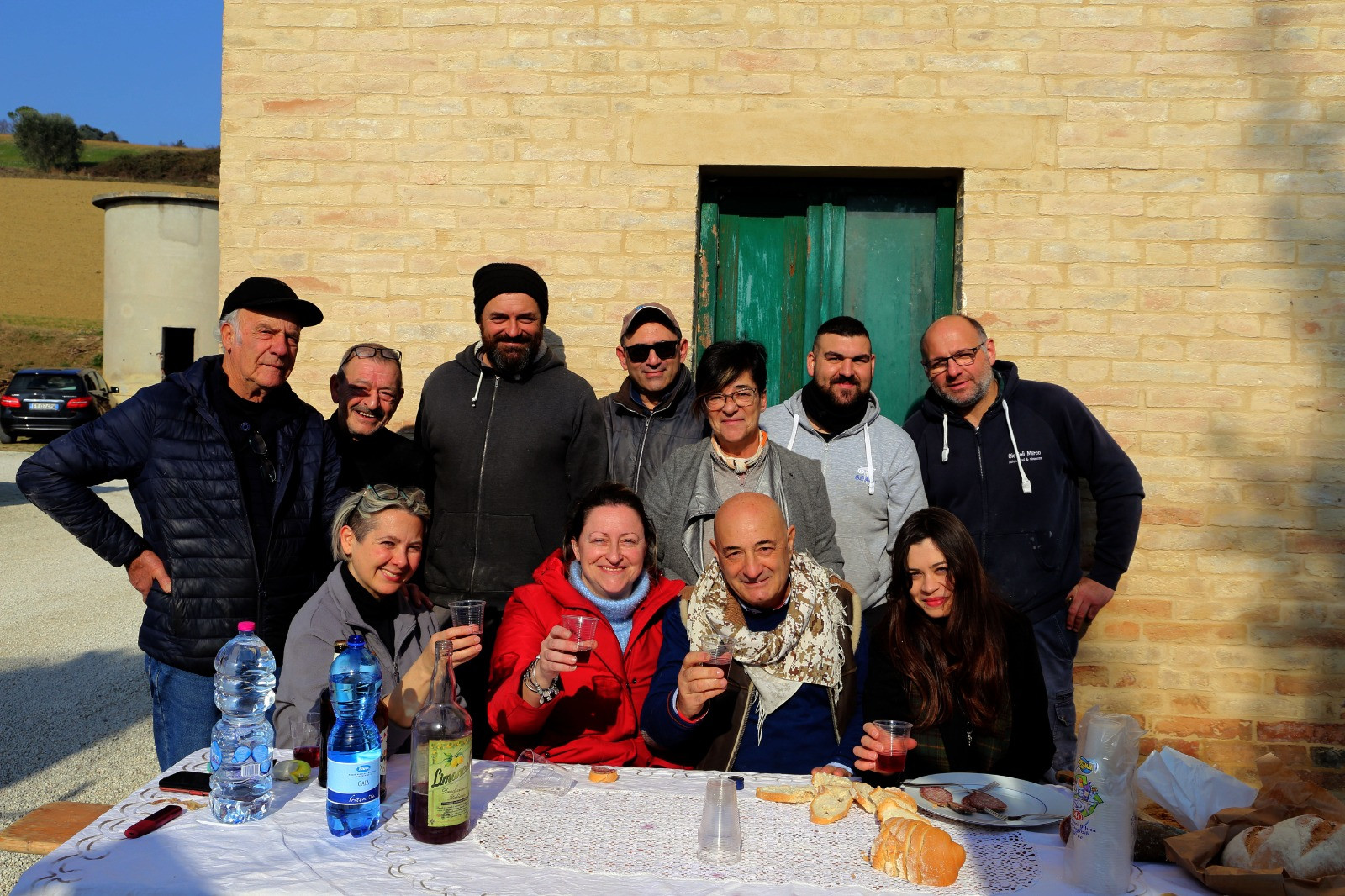 Oltre il Carnevale, il ruggito del Re Leone per dire 'no' al bullismo: come  nascono i carri allegorici (FOTO e VIDEO) - Picchio News - Il giornale tra  la gente per la gente