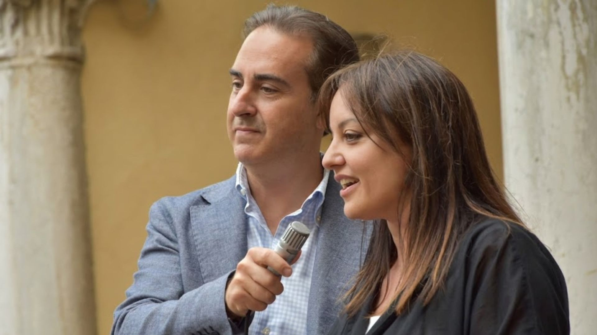 plastic-out-recanati-scuole