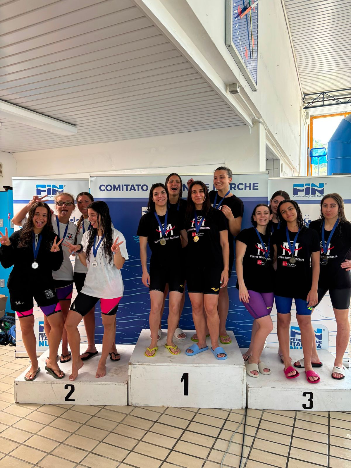 centro-nuoto-macerata-salvamento
