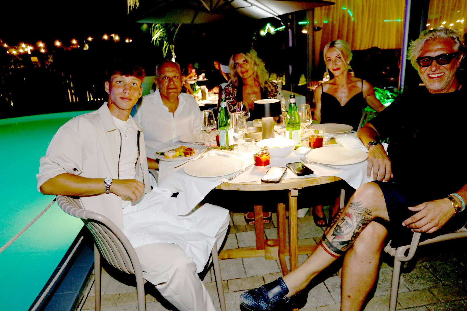 otto-seaside-tavolo-marinelli-serata