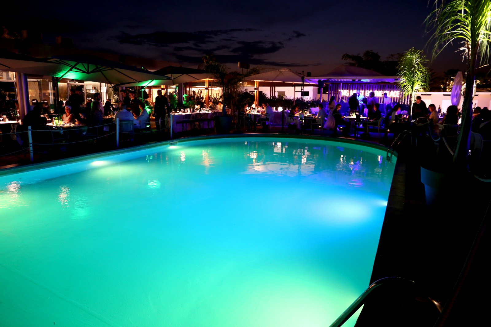piscina-otto-seaside