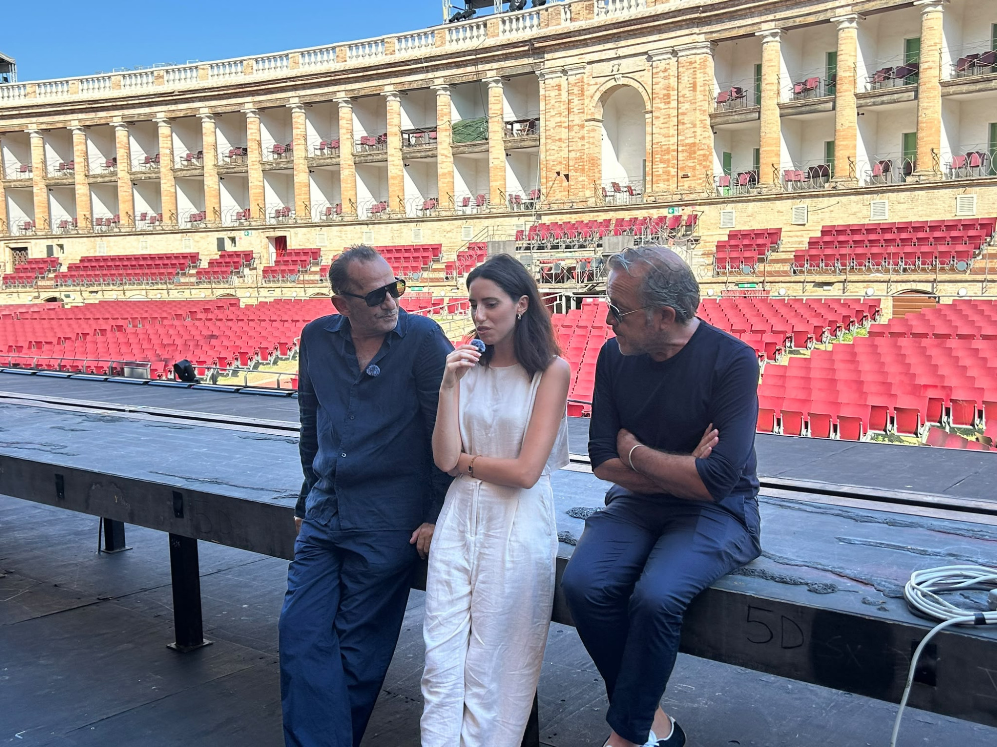 trovatore-scenografo-e-costumista