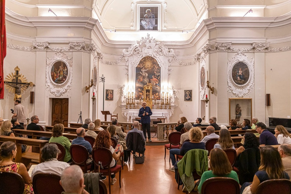 pubblico_florilegio_montecosaro
