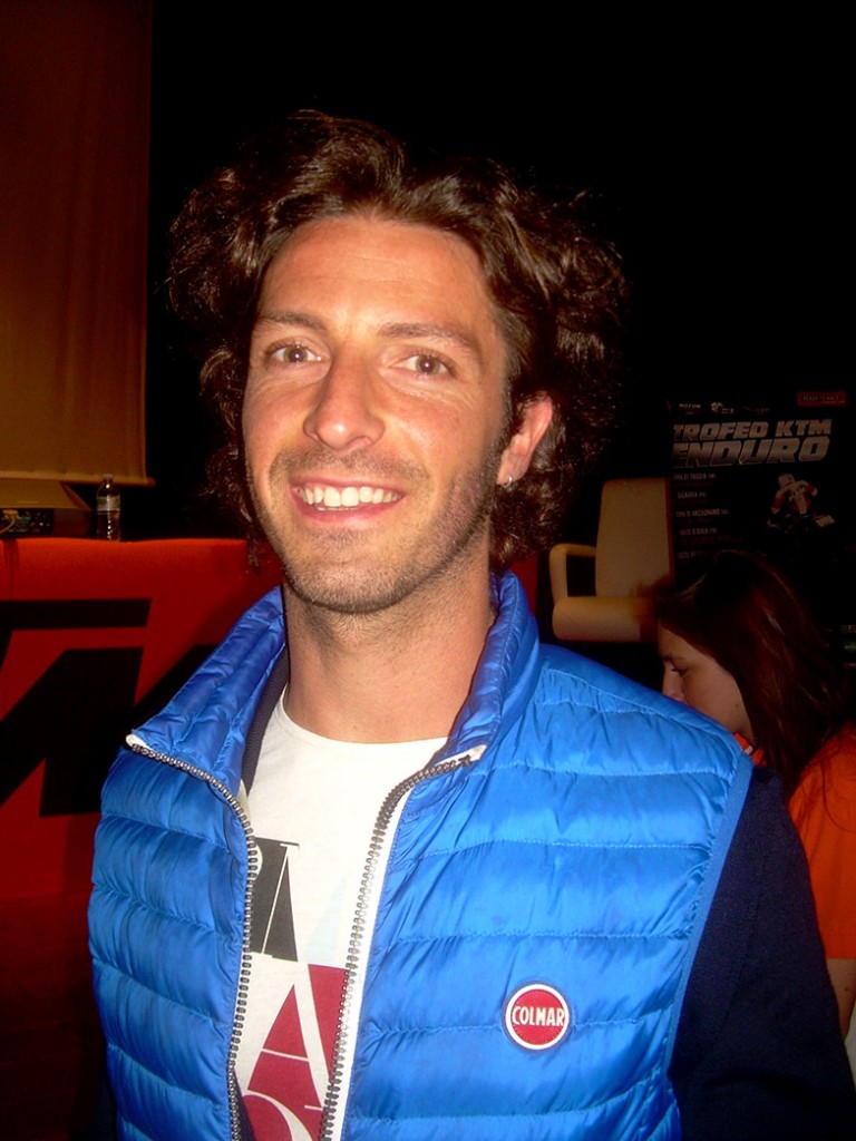 Luca Pedica pilota MX Esanatoglia vert