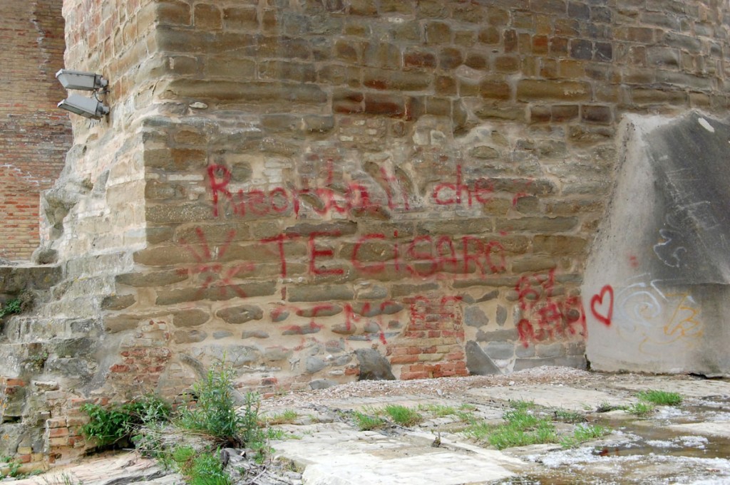 atto-vandalico-11
