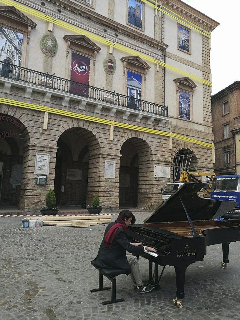 PIANISTA PIAZZA TOLENTINO_5