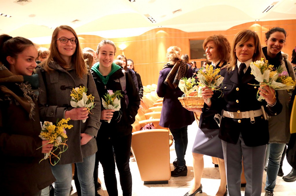 polizia festa della donna (14)