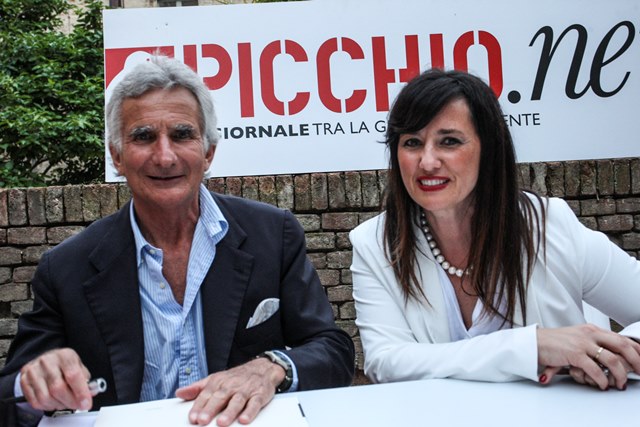 Presentazione Libro Andrea Angeli Nella redzione di Picchio News a Macerata_17
