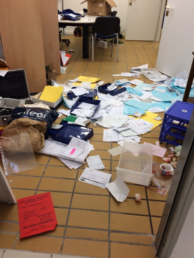 IMG-20151118-WA0010