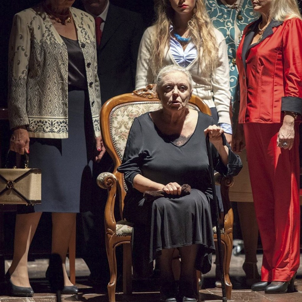 Rossella Calfon in Così è se vi pare della Compagnia Filarmonico Drammatica-2