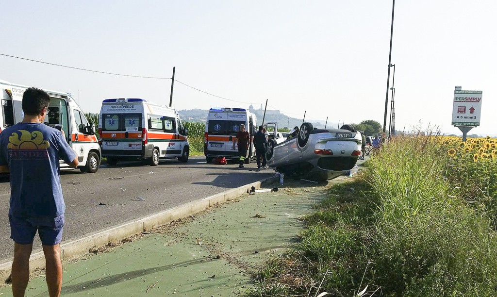 Incidente porto recanati090716_4