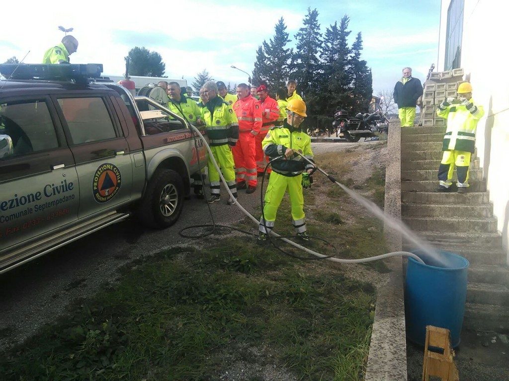 IMG-20151214-WA0002