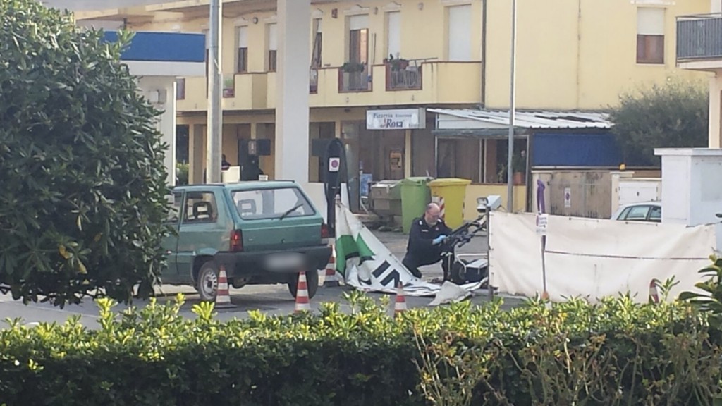 Macchina-bomba-sospetta-porto-potenza-2