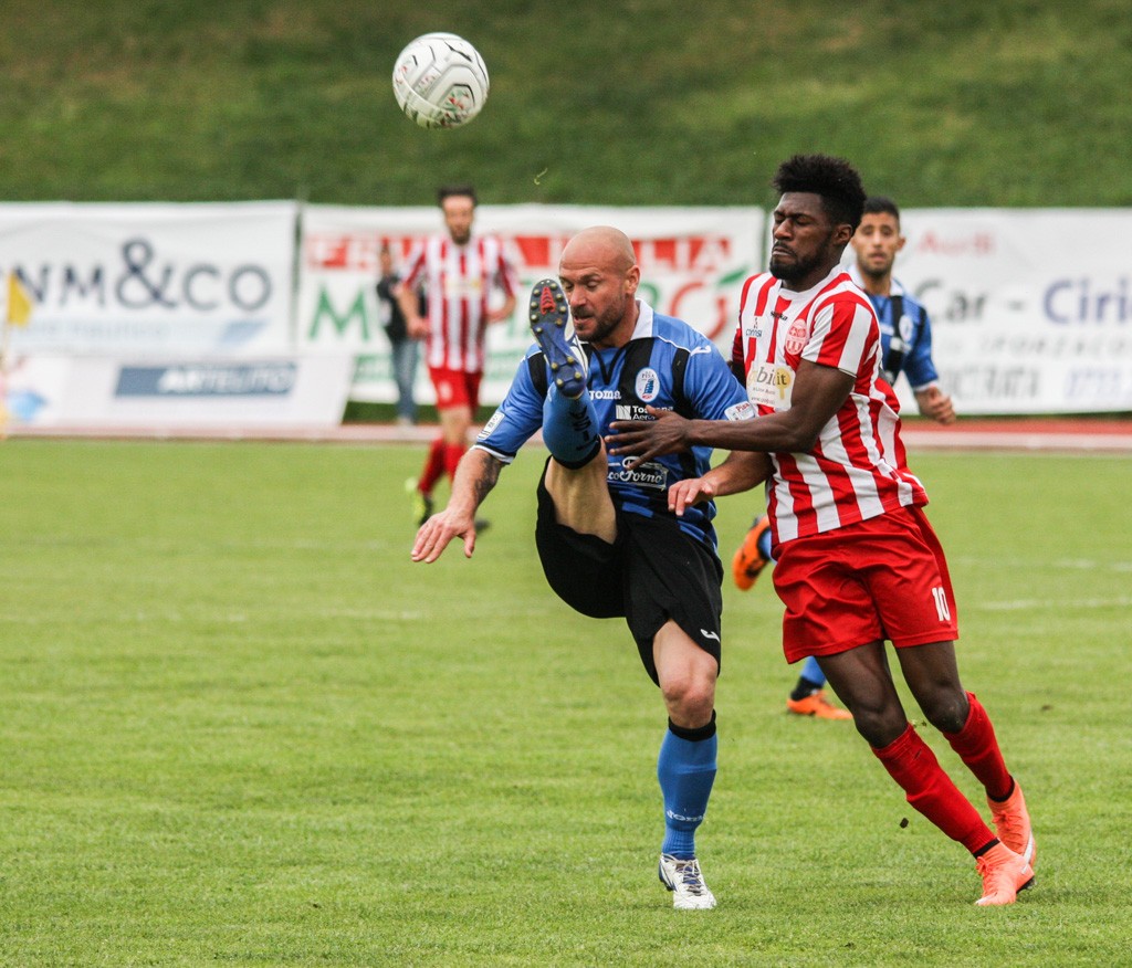 Maceratese-Pisa-secondo-tempo-gioco--2