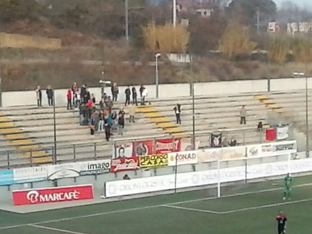 Tifosi Maceratese a Teramo