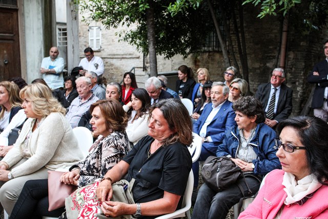 Presentazione Libro Andrea Angeli Nella redzione di Picchio News a Macerata_13