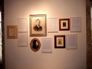 testi e foto scelti e abbinati da Alessandra Baldoni