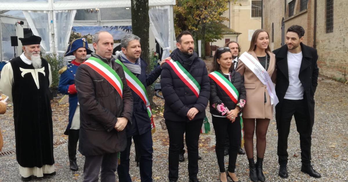 Porto Recanati protagonista alla Mostra Mercato Nazionale del Tartufo Bianco di San Miniato - Picchio News - Il giornale tra la gente per la gente - Picchio News