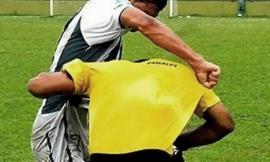 Sforzacosta, insulti razzisti all'arbitro italiano: tre anni di squalifica a un calciatore africano