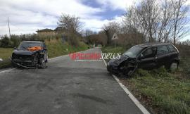 Frontale a Penna San Giovanni: muore ex assicuratore