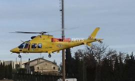 Cade rovinosamente dalle scale: bimba di 4 anni trasportata in elicottero al Salesi