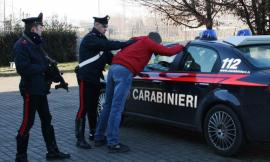 Recanati, schiaffi e spinte alla ex fidanzata: deferito 32enne di Macerata