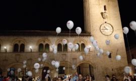 A Montelupone naso all'insù per la Notte dei Desideri