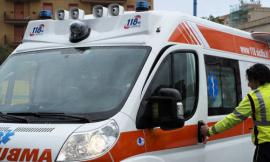 Scontro tra auto e scooter alla rotonda dello Sferisterio: giovane finisce in Ospedale