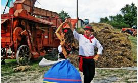 Il folklore delle Marche "raccontato" da Li Matti de Monteco'
