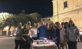 Amarcord: cena di classe a trent'anni dal diploma per i "ragazzi" del Corridoni