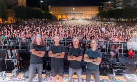 Il DeeJay Time colpisce ancora: in ventimila a Civitanova per Albertino, Fargetta, Molella e Prezioso