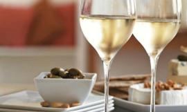 Vino, export: i Bianchi italiani meglio dei francesi
