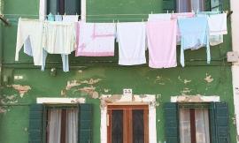 Civitanova: caccia al ladro delle felpe lasciate ad asciugare