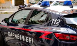 Sfondano una portafinestra, da Mosca chiamano i Carabinieri