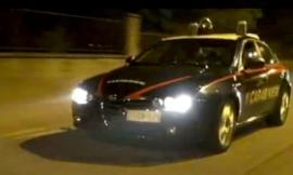 Sequestra e minaccia di morte i suoi collaboratori: arrestato, a Camerano, un tatuatore toscano