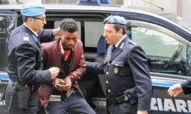 Macerata, sulla Postepay di Oseghale 22mila euro sospetti