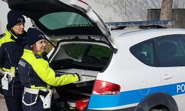 Brillante operazione "in rosa" della Polizia Locale di Recanati: individuato il responsabile di un danneggiamento