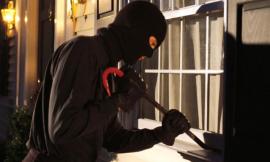 Si intrufolano in casa mentre i proprietari stanno cenando: ladri in azione a Corridonia