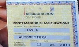 Danni provocati da veicolo con tagliando assicurativo palesemente falso: chi paga?
