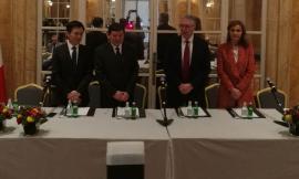Regione Marche, firmato a Roma il memorandum d'intesa con il tour operator di Stato cinese