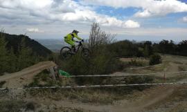 Downhill, "15 Gravity Race": a San Lorenzo di Treia vince il campione Loris Rivelli