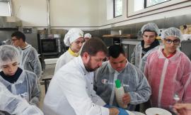 Cingoli, iniziativa "Dall'orto in tavola" dell'Istituto Alberghiero: protagonisti gli alunni con disabilità