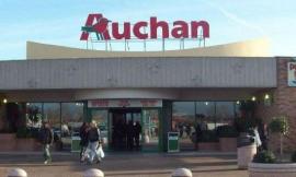 Conad rileva i supermercati Auchan lanciando la sfida alla Coop