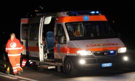 Apiro, perde il controllo dell'auto e si ribalta: un ferito all'ospedale