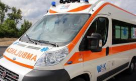 Cingoli, finisce fuori strada con la moto: centauro trasportato in Ospedale