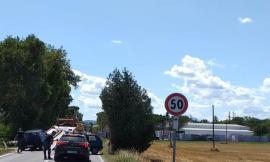 Montecassiano, tamponato all'uscita dal viale di casa: è al pronto soccorso