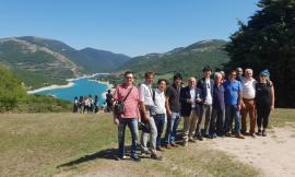 Studenti giapponesi in visita a Fiastra per un progetto tra Unicam e l'università di Tokyo
