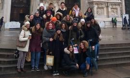 Studenti del liceo classico di Macerata protagonisti alla trasmissione Rai "Per un pugno di libri"
