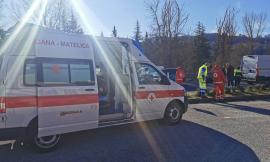 Gagliole, scontro tra quattro auto: due feriti al pronto soccorso (FOTO)