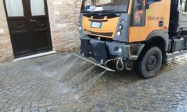 Montecassiano, iniziata la sanificazione straordinaria delle strade